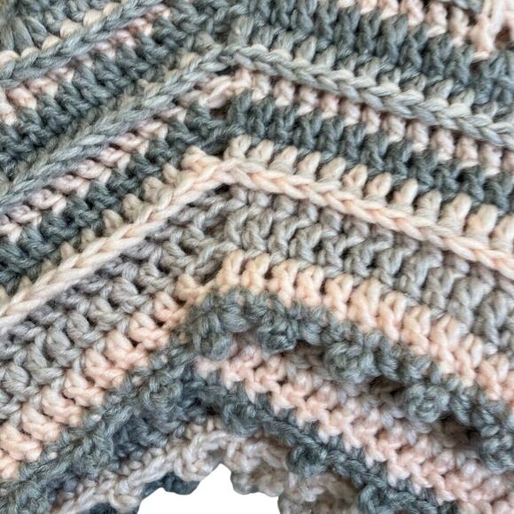 Handmade 12 Point Crochet Knit Supernova Star Baby Blanket Afghan Pink Grey - Picture 13 of 16